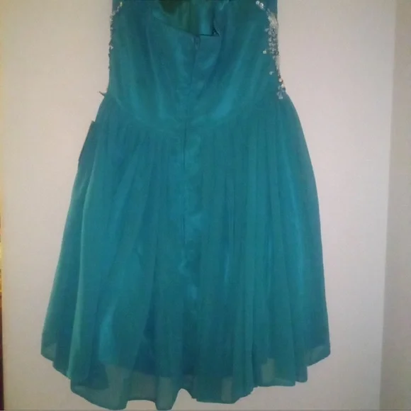 B Smart Teal Prom Dress - Picture 4 of 5
